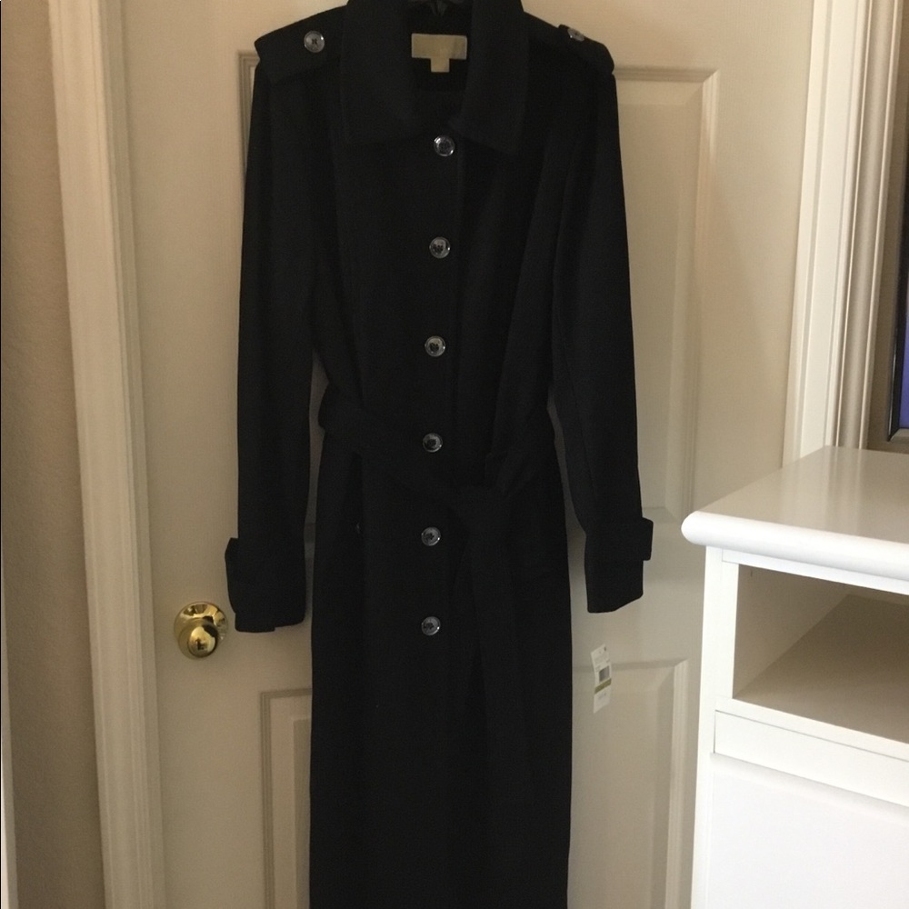 Michael Kors Brand New Trench calf length 14 🦋